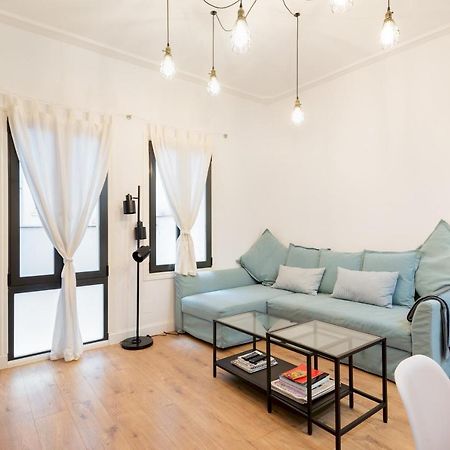 1 Bedroom 1 Bathroom Furnished - Malasana - Cozy & Modern - Mintystay Madrid Exterior foto